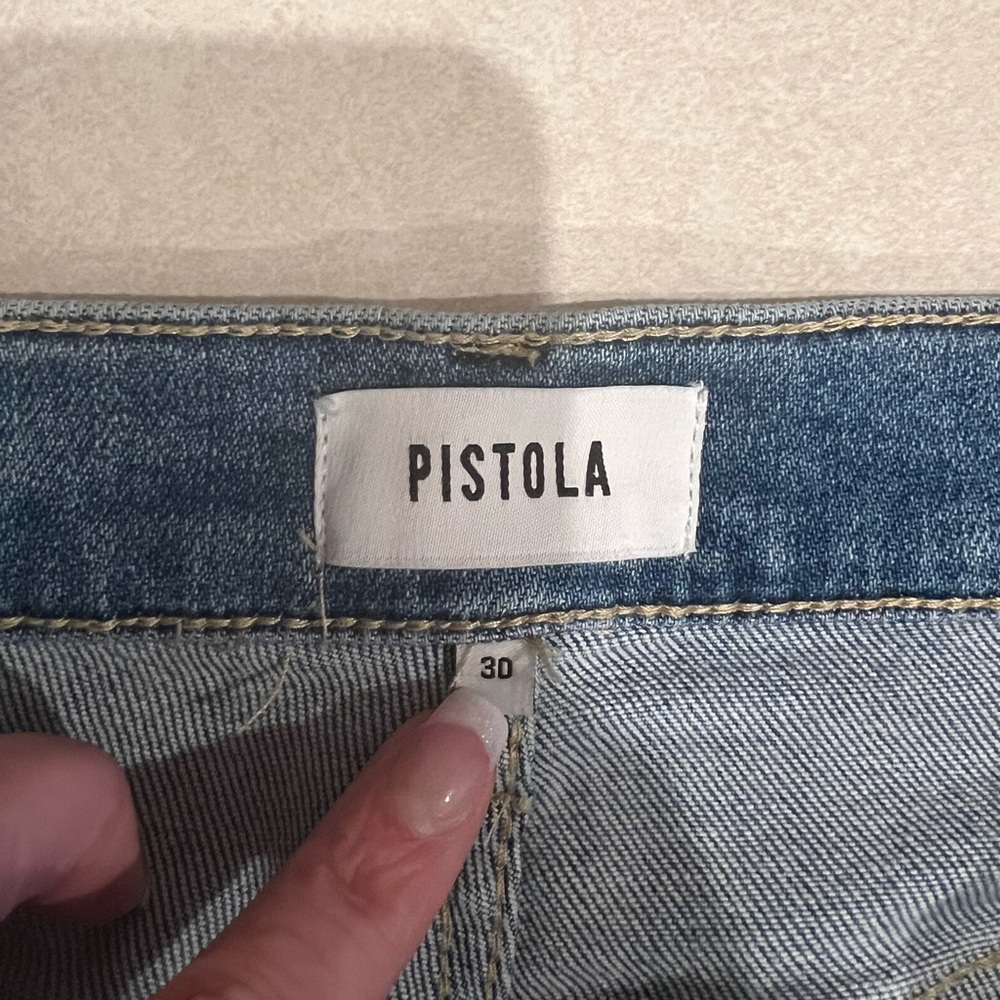 Pistola High Rise Short. - Picture 3 of 5